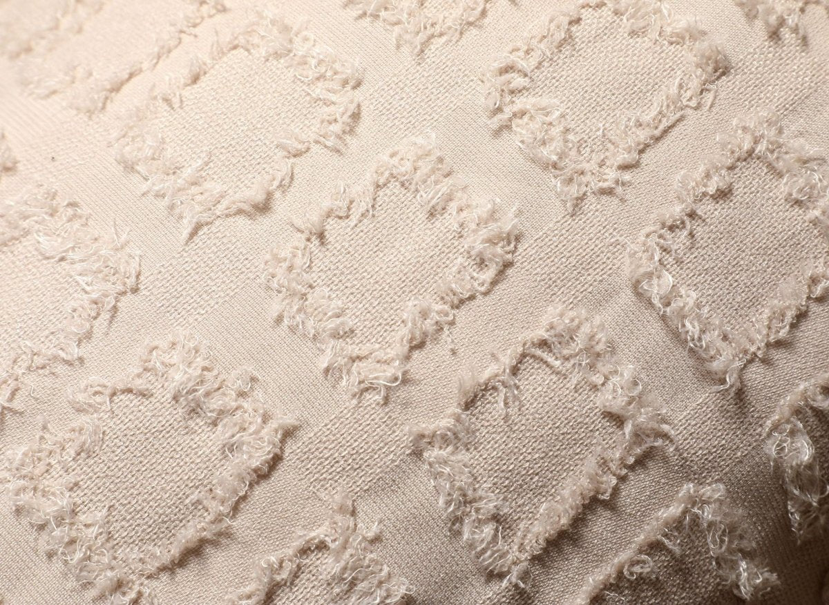 Coussin beige à formes carrées texturées 45x45 cm ELVIO