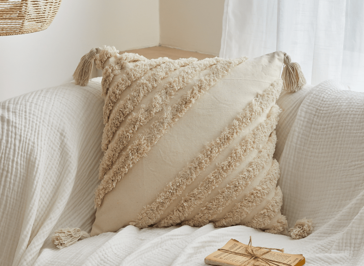 Coussin beige à tissu texturé 45x45 cm NEVADA