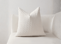 Coussin blanc écru en tissu texturé doux 45x45 cm DUNE
