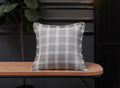 Coussin blanc et gris à carreaux 45x45 cm WARMY