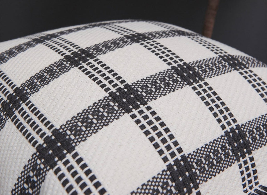 Coussin blanc et gris foncé à carreaux 45x45 cm WARMY