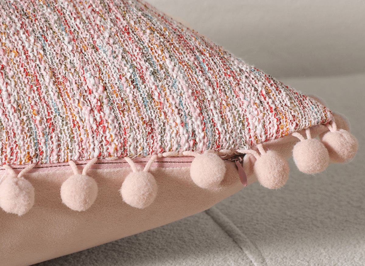 Coussin rose en tweed avec ponpons 45x45 cm POPINE