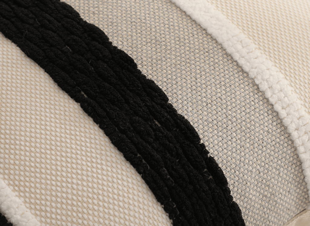 Coussin texturé noir et blanc écru 45x45 cm NEXUS