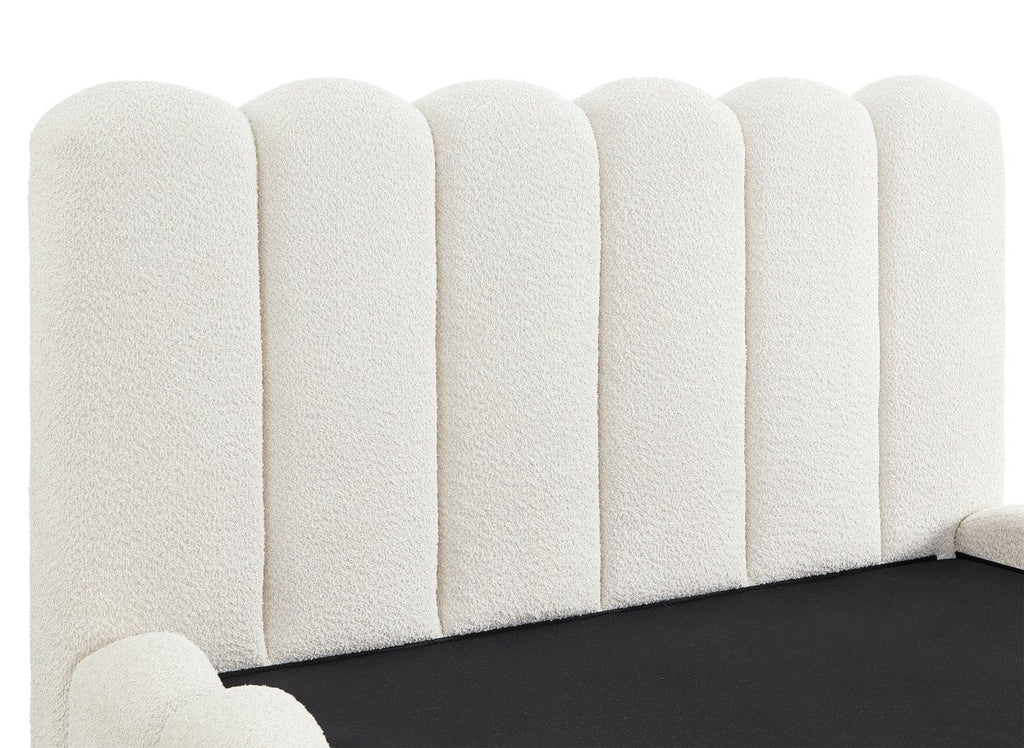 Lit coffre en tissu bouclette beige 140x190 cm RITA