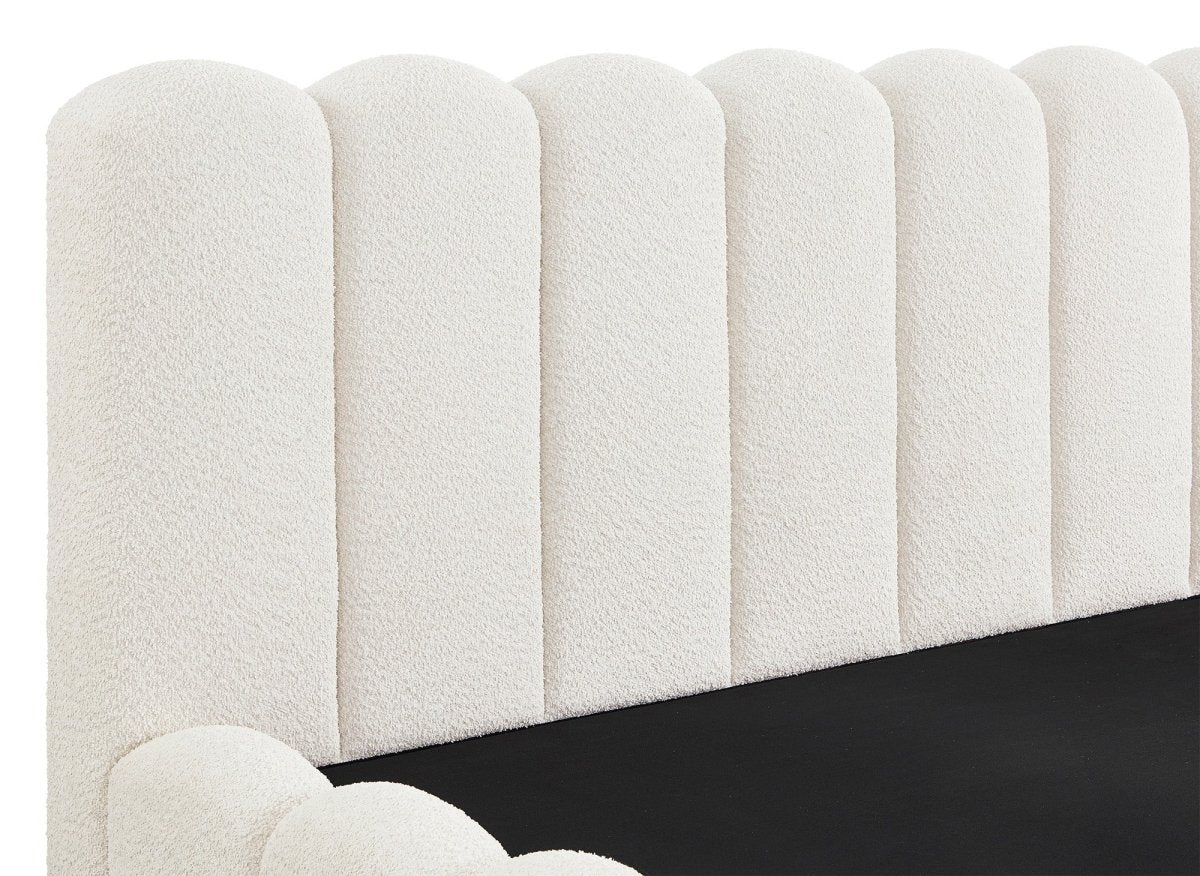 Lit coffre en tissu bouclette beige 180x200 cm RITA