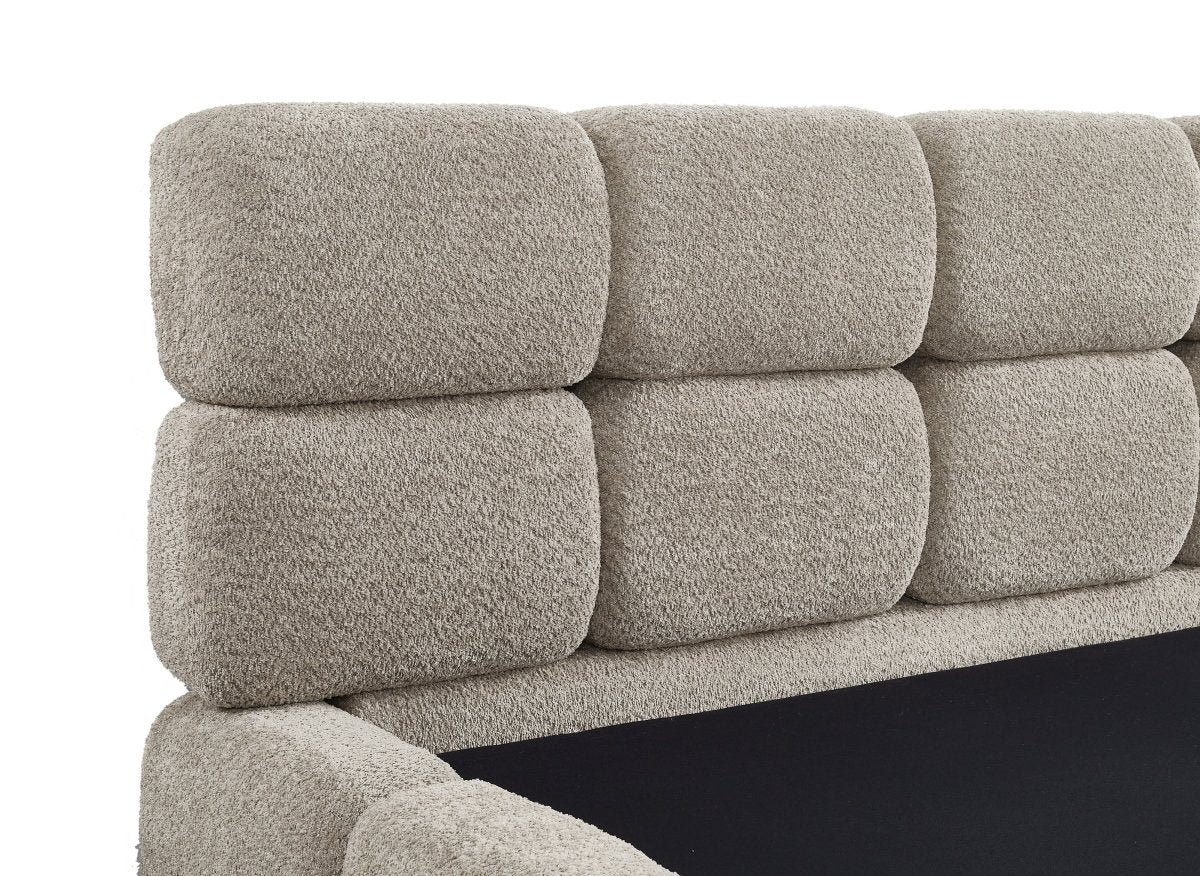 Lit coffre en tissu bouclette taupe 160x200 cm BUBBLE