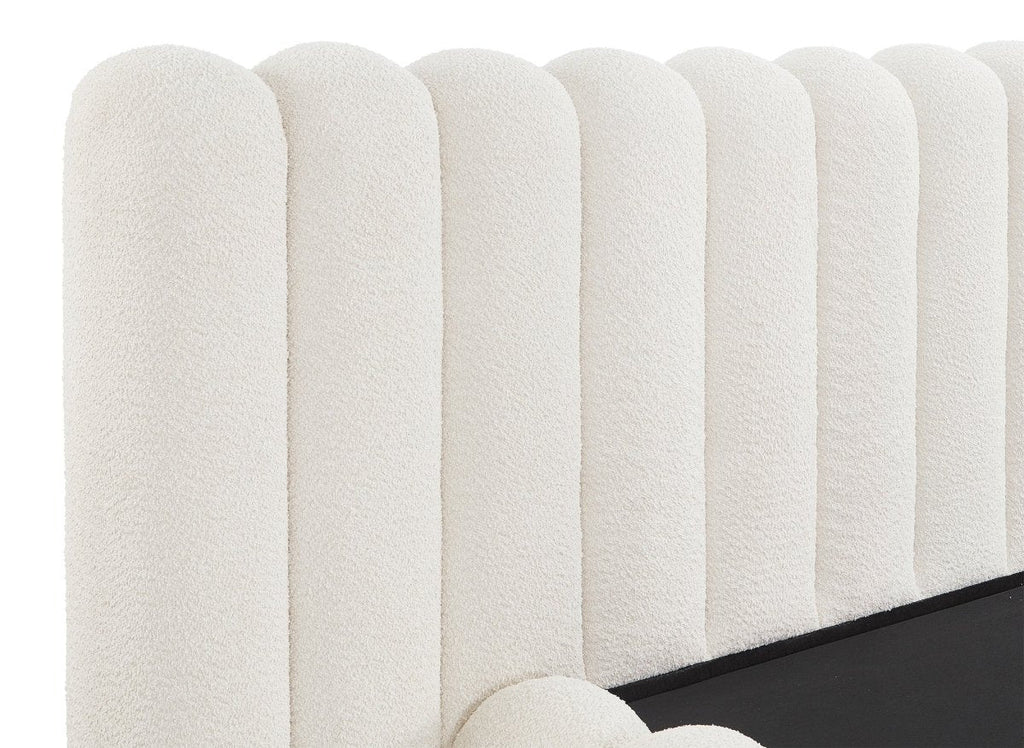 Lit double en tissu bouclette beige 180x200 cm GRETA