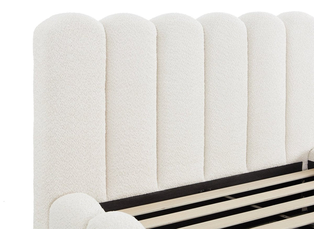 Lit double en tissu bouclette beige 180x200 cm RITA