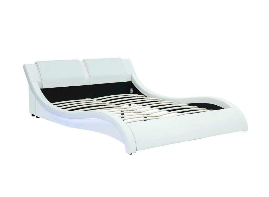 Lit en simili cuir blanc avec LED 140x190 cm ZEDA