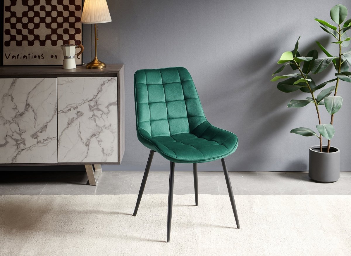 Lot de 4 chaises capitonnées en velours vert SOREN