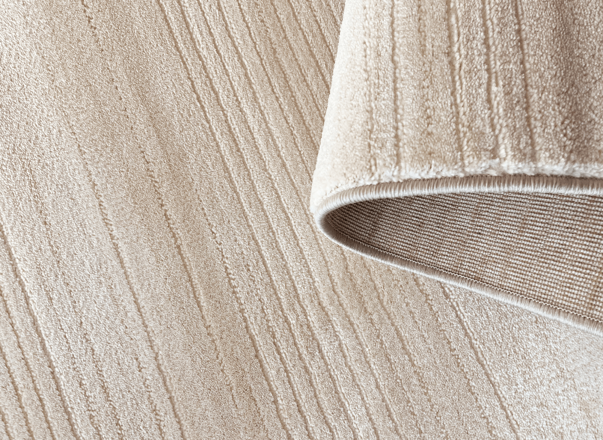 Tapis beige à effet striée 160 x 230 cm LATTE