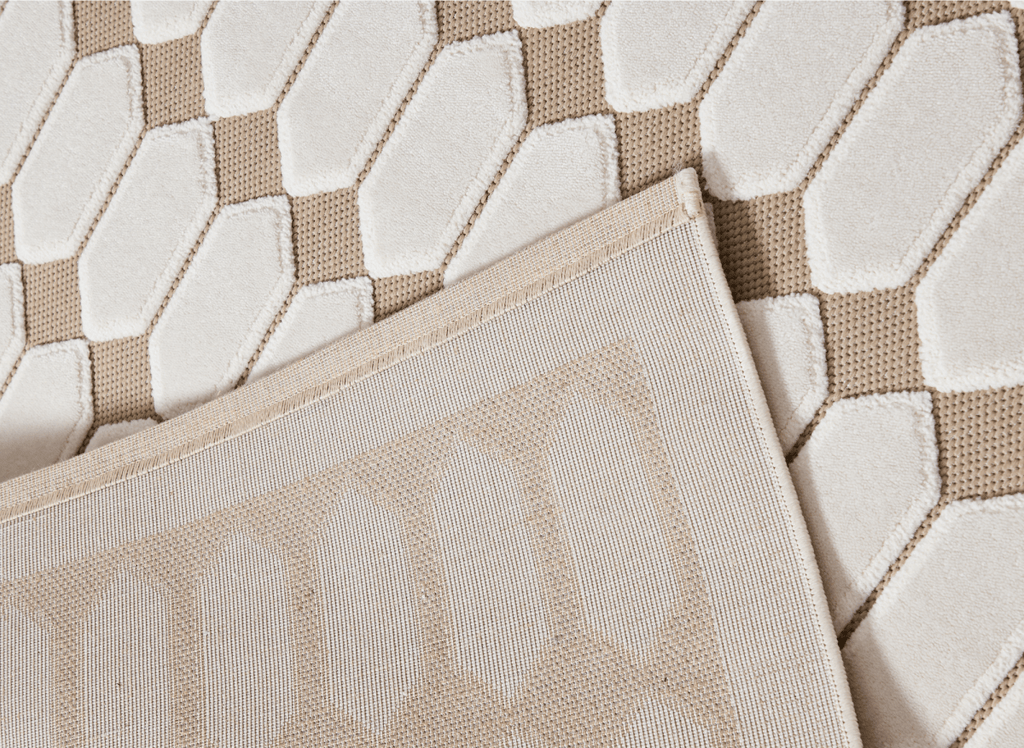 Tapis beige à motifs hexagonal 160 x 230 cm KELVYN