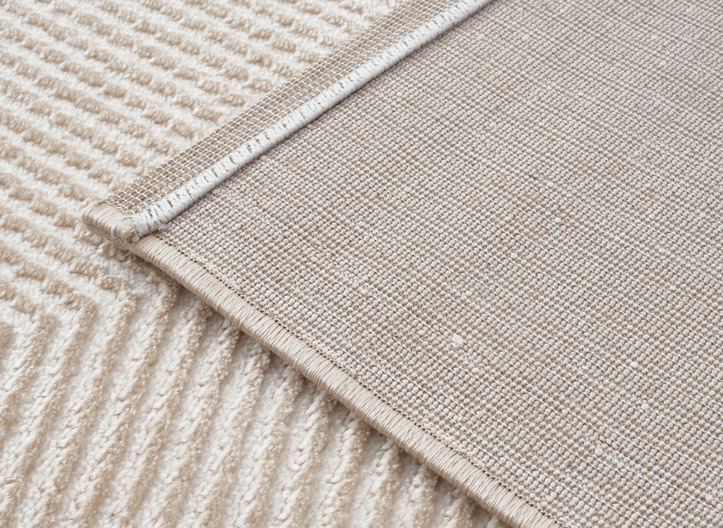 Tapis beige et blanc motif chevron 160 x 230 cm HERRING