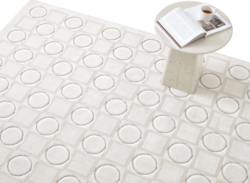 Tapis blanc écru à formes géométriques 192 x 290 cm KAELIES