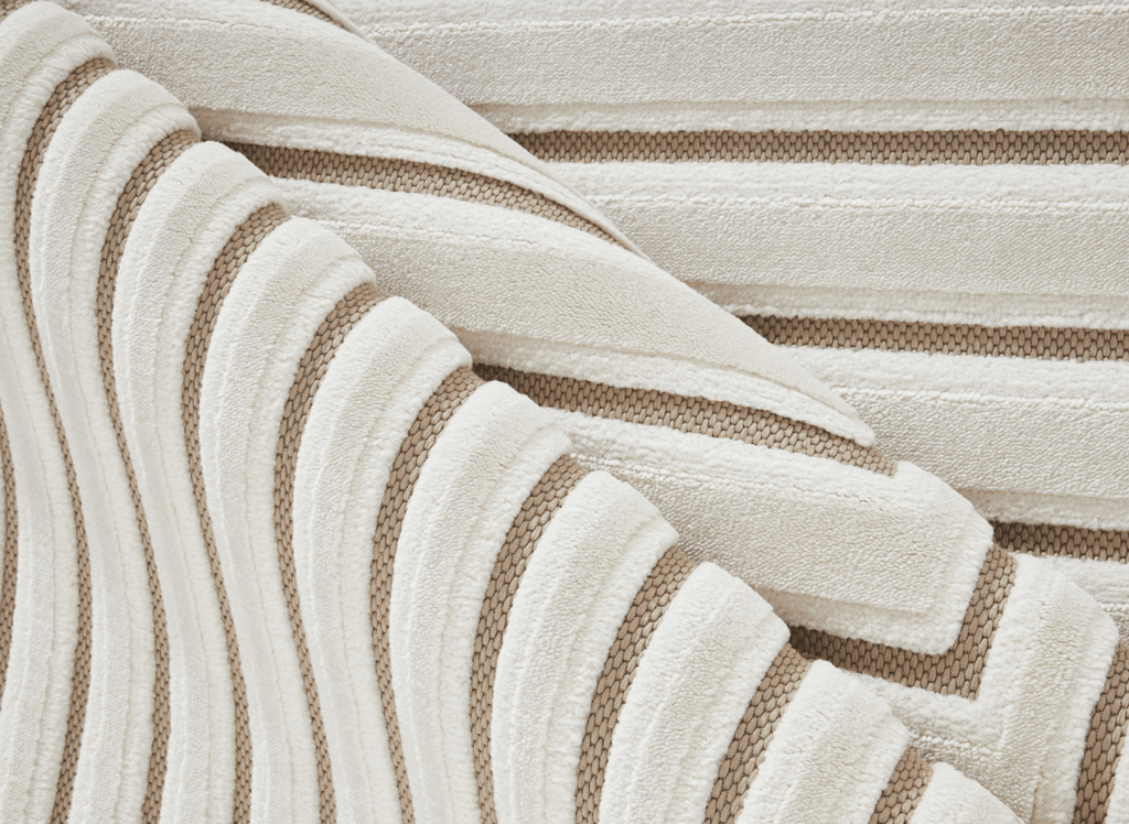 Tapis blanc écru à motifs chevrons  200 x 290 cm AMELIO