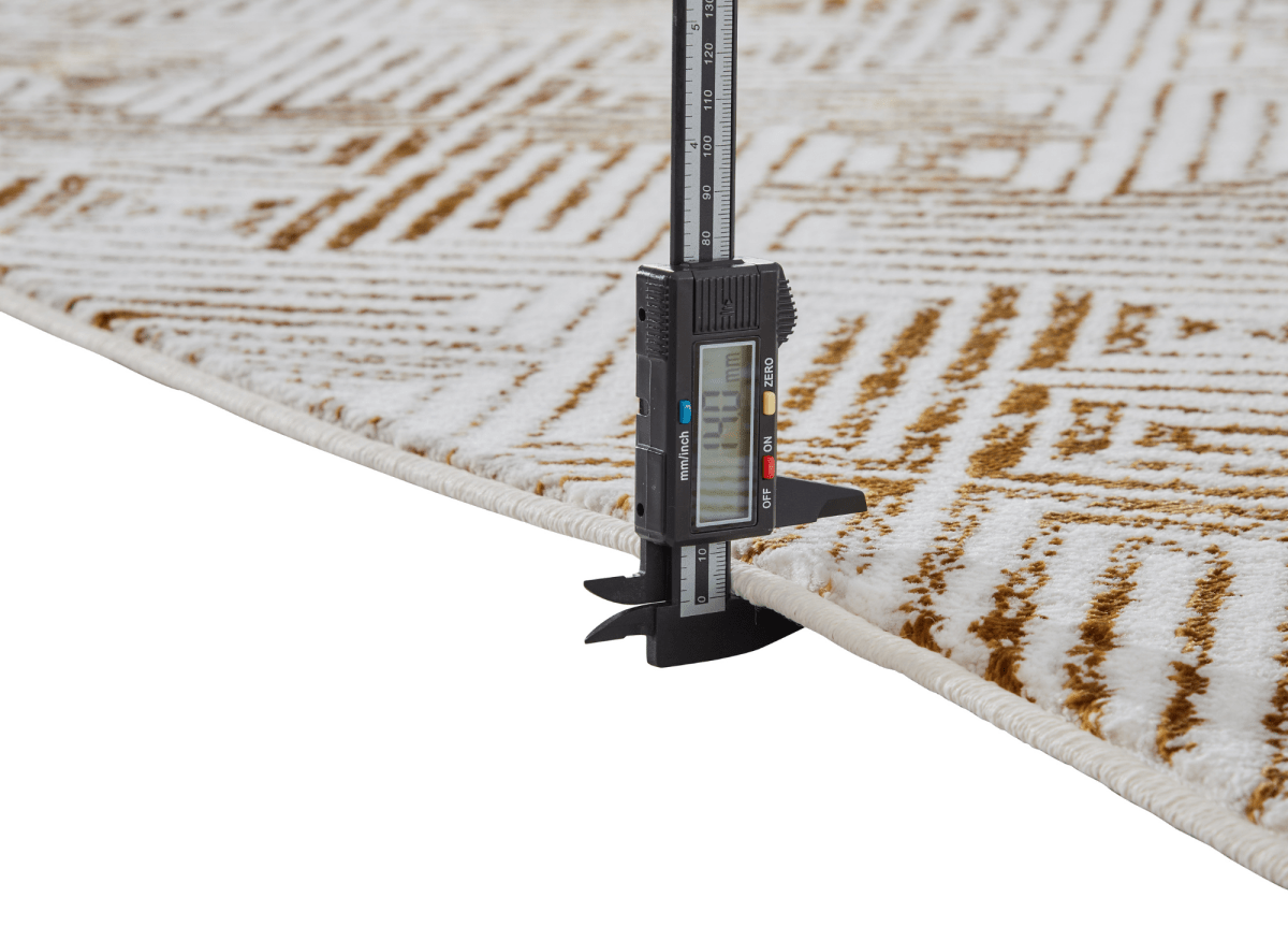 Tapis géométrique beige et marron 160 x 230 cm CARAMEL
