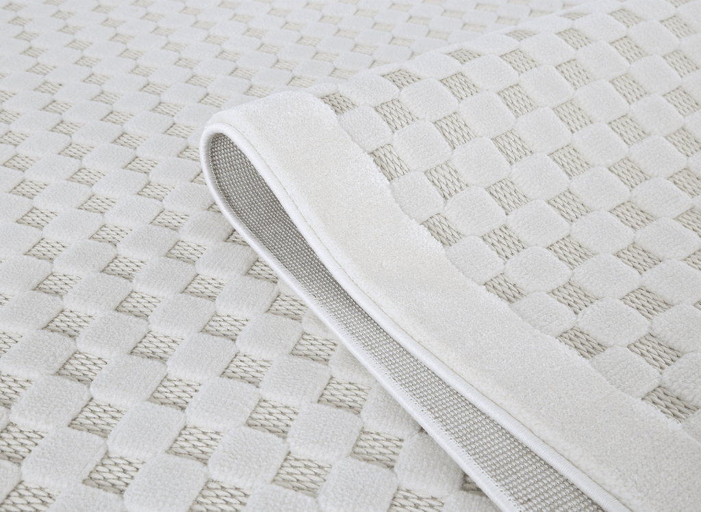 Tapis gris à motifs carreaux 160 x 230 cm MATILA